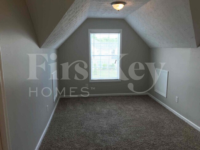 Photo - 7945 Weathers Ct