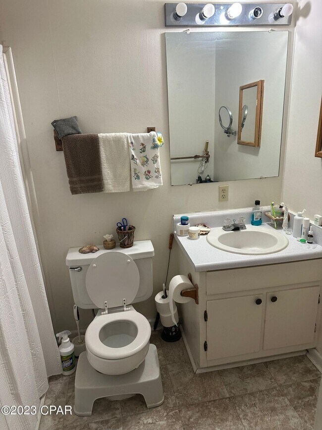 Photo - 6903 N Lagoon Dr Unit 4