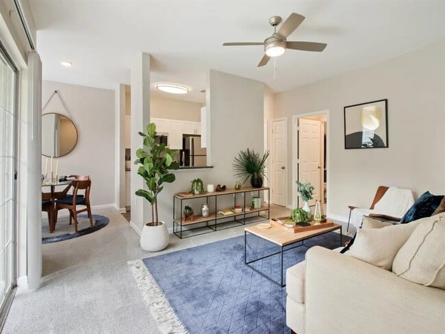 Building Photo - The Enclave at Crossroads Rental