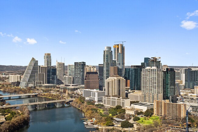 Photo - 44 East Ave Unidad 3801