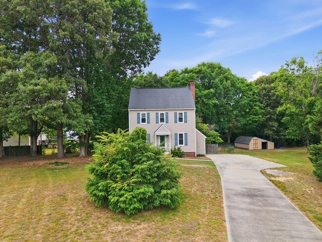 Photo - Spacious 3BR Home with Deck in Prime Wake Forest Location