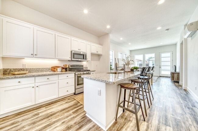 Photo - D62 Unidad A