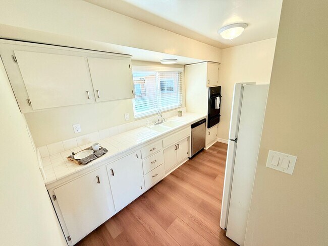 Riviera Apartments
