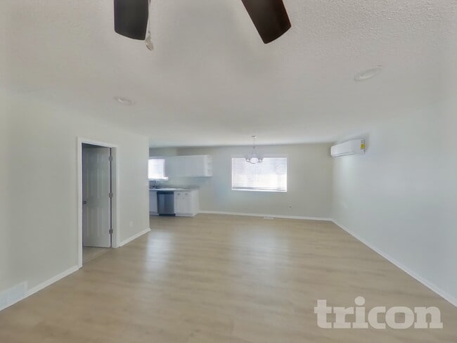 Photo - 6650 Brook Forest Dr