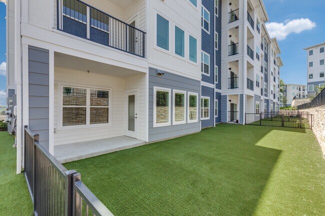 Ivy Heights