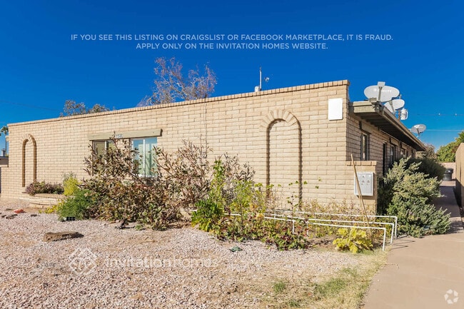 Building Photo - 1146 E Hatcher Rd Rental