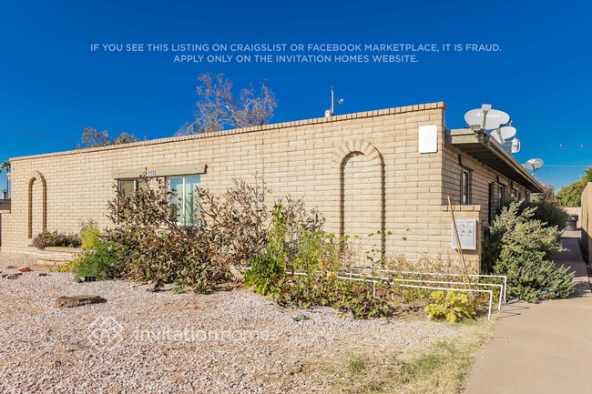 Photo - 1146 E Hatcher Rd House