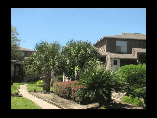 Photo - 3010 E NASA Pkwy Unidad c1