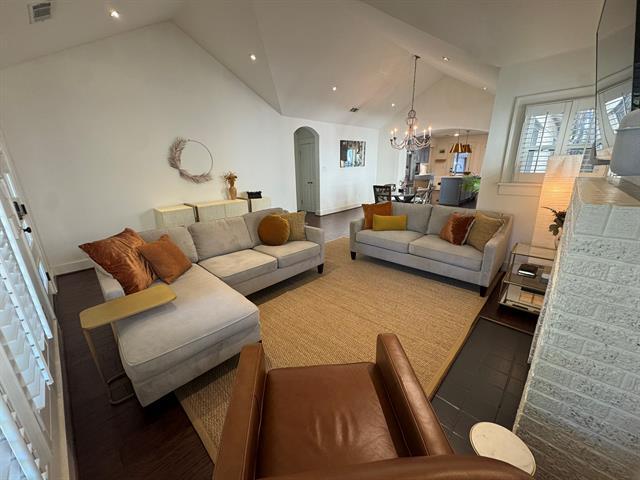 Photo - 4057 W 7th St