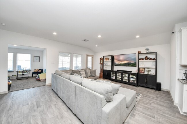 Photo - 1734 Windway Ct