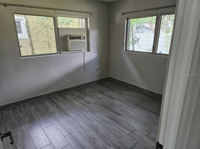 Photo - 1419 Virginia Dr