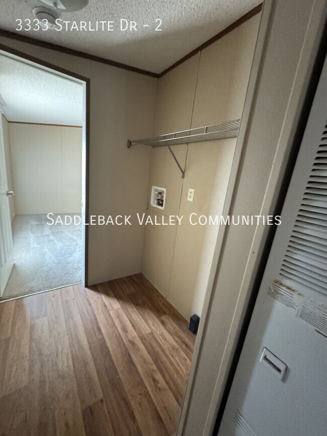 Photo - 3333 Starlite Dr