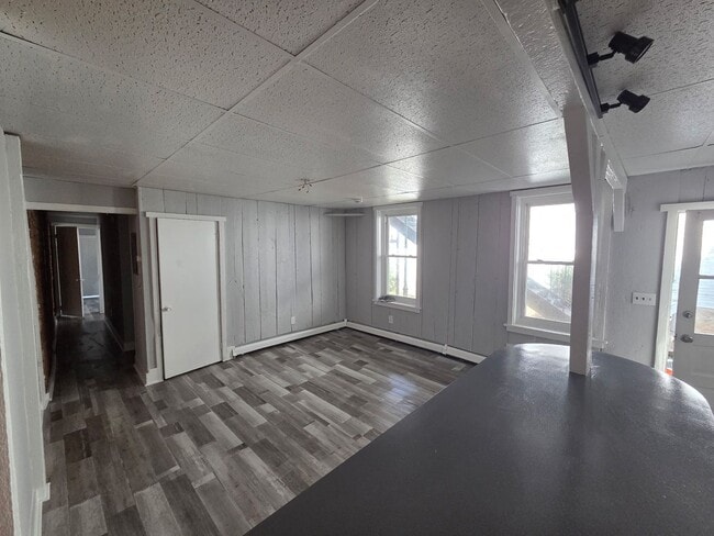 Photo - 65 King St Unit 65 King St #2