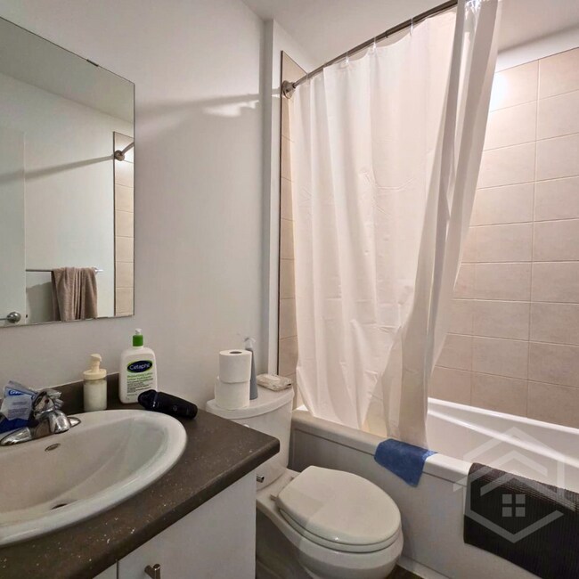 Photo - 1-Bedroom in Lakeshore North!! Unit 104