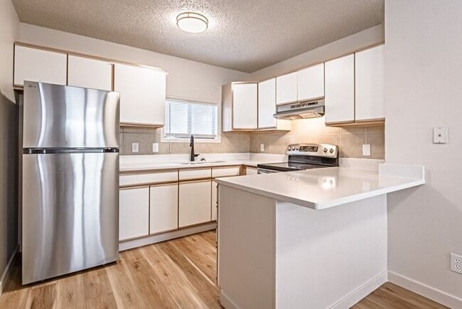 Photo - Renovated Charming 2-Bedroom Duplex