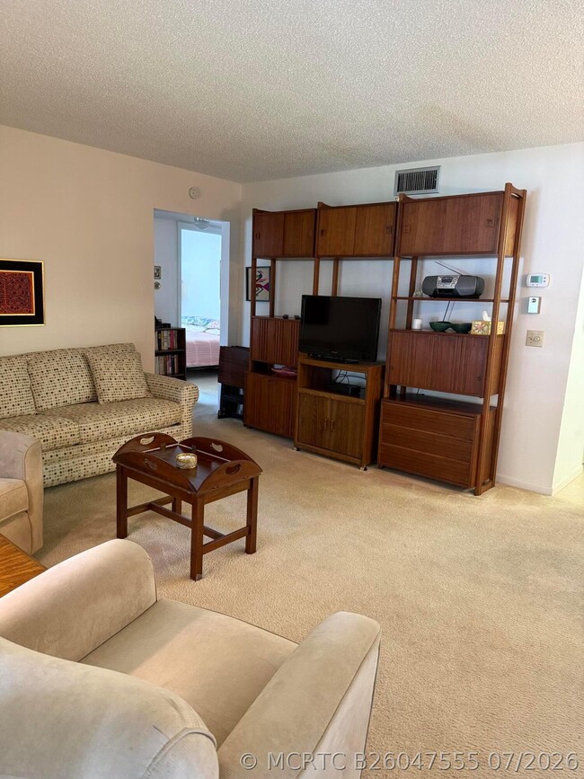 422 Pine Glen Ln Unit A-1