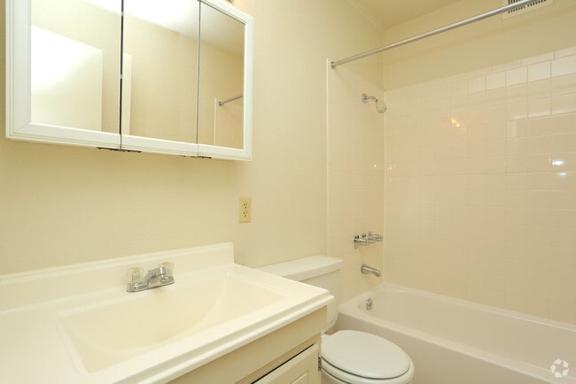 Baño - Greenacres Village