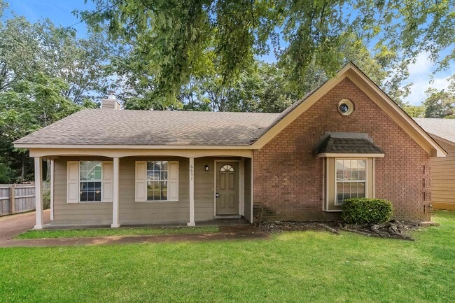 Photo - 6651 Elmore Woods Cove