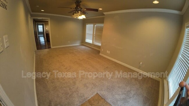 Photo - 414 Woodard Ave