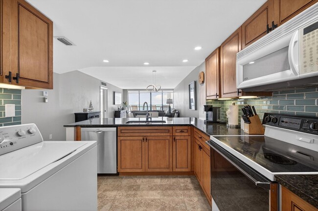 Photo - 9900 S Ocean Dr Unit 1506