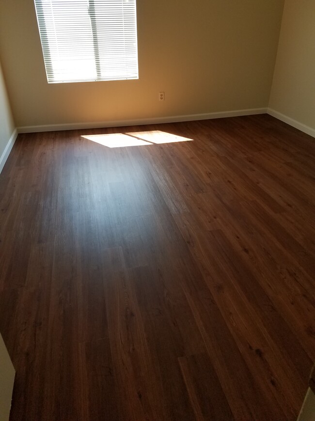 Photo - 7520 Bridgit Dr Unit D