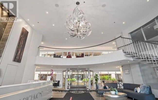 Photo - 323 Richmond St E Unité 408