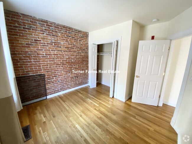 Building Photo - 99 Saint Botolph St Unit 6 Rental