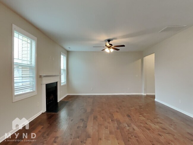 Photo - 225 E Webber Ln