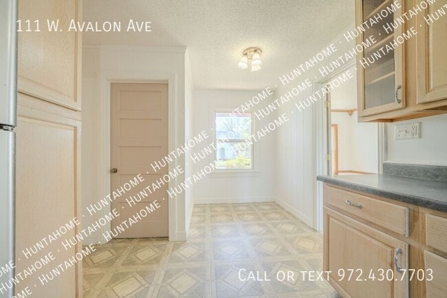 Photo - 111 W Avalon Ave