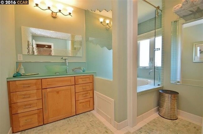 Bathroom Master - 7285 Snake Rd Unit A