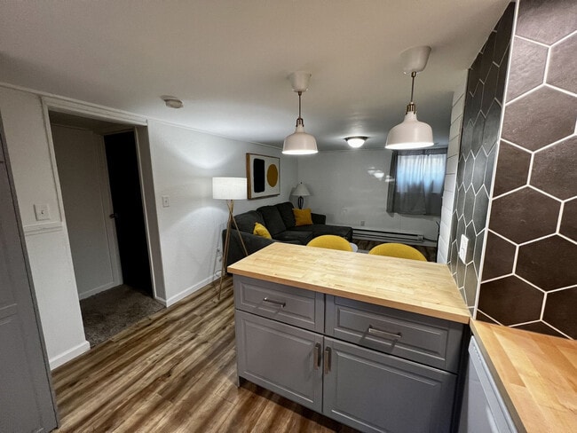 Photo - 101 N Wayland Ave Unit ID1256211P