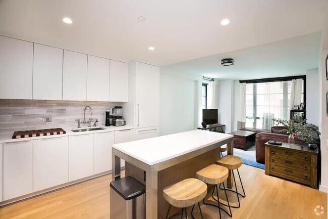 Building Photo - 2 bedroom in NEW YORK NY 10010 Unit 07-b Rental