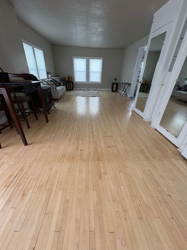 Photo - ADI - Kilbourn Unit D