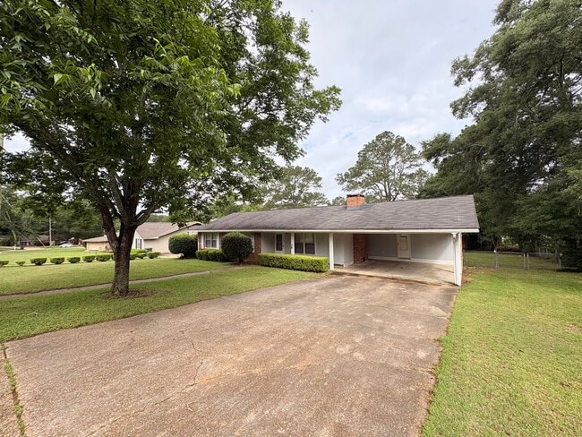 Photo - 102 Navaho Dr