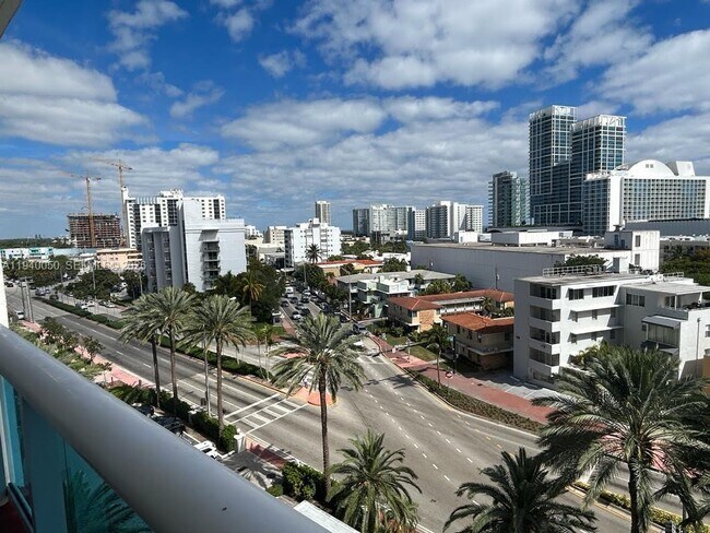 Photo - 6770 Indian Creek Dr Unit 8B