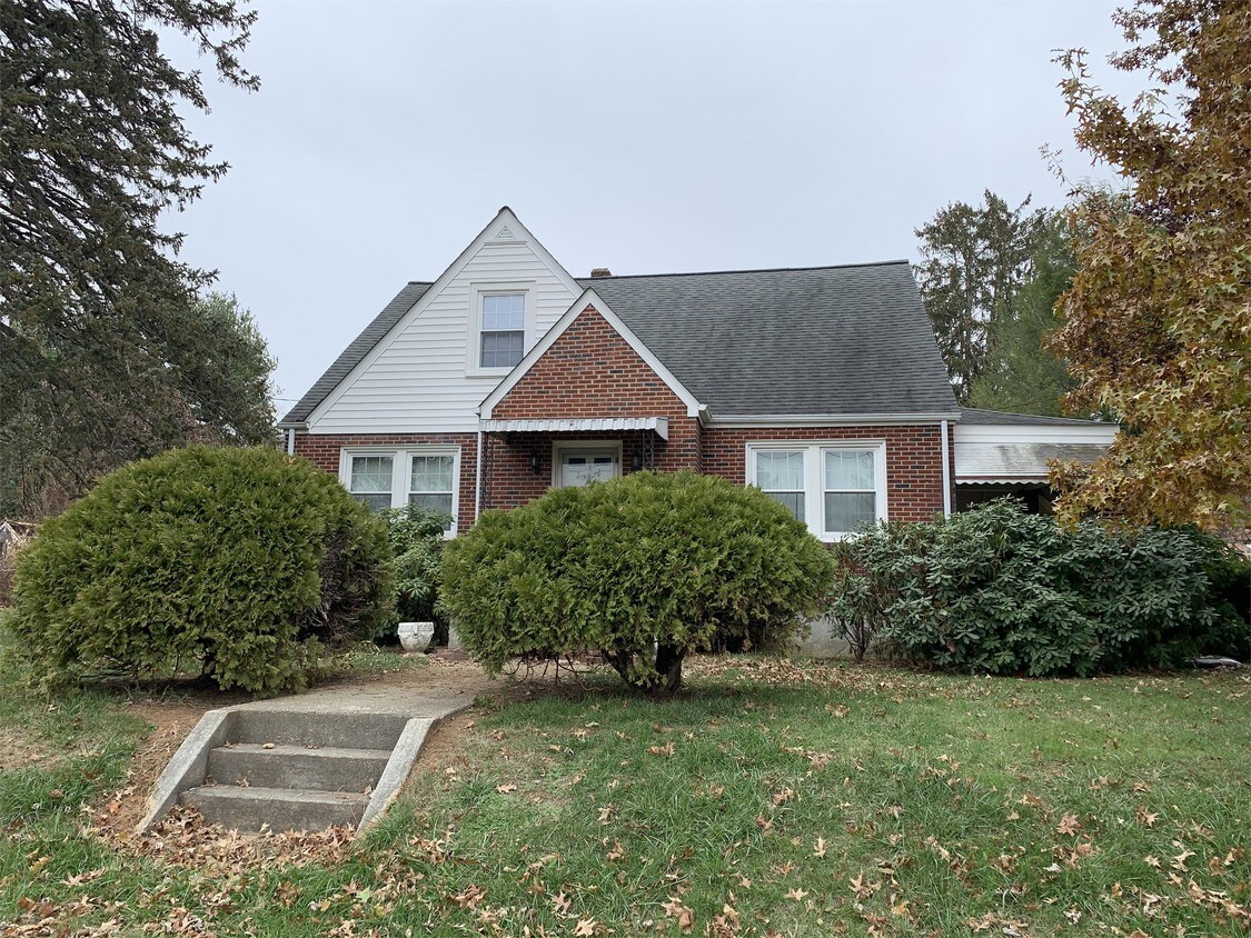 Photo - 2024 3rd St (Radford, VA)