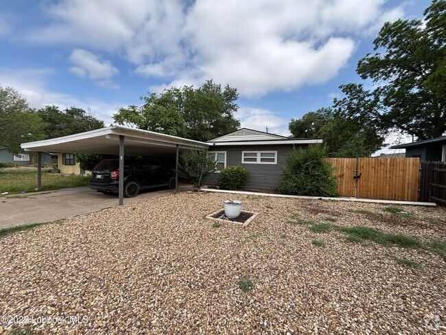 Building Photo - 3720 31st St Rental