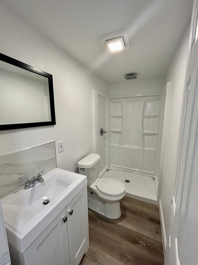 Photo - 1804 John Arthur Way Unidad Studio John Arthur