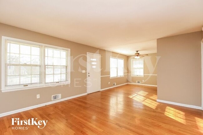 Photo - 1626 E 75th Terrace