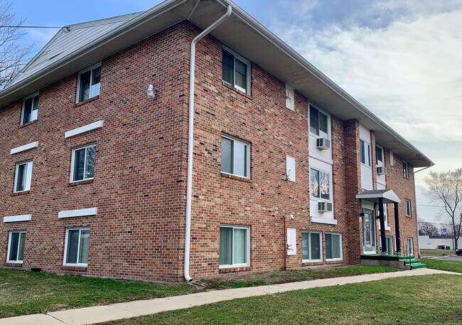 Photo - 1110 Doreen Ave Unit 1