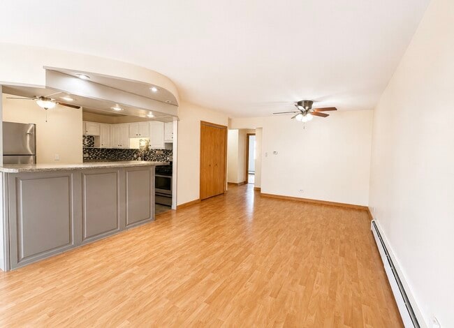 Photo - 5324 Waterbury Dr Unit 1505