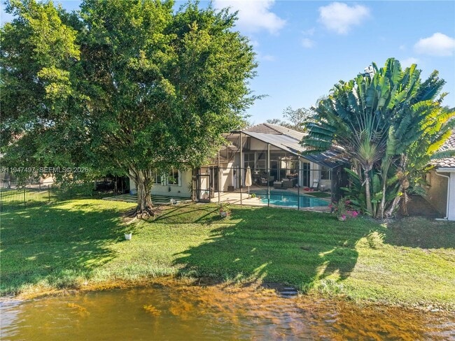 Photo - 2633 Oakbrook Dr