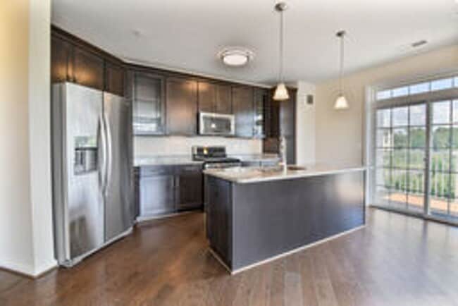 Photo - Spacious and Modern 2BR/2BA Condo in Norbeck Crossing