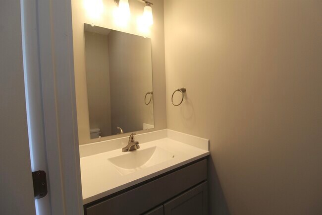 Photo - 101 WILLOWSTONE Ct