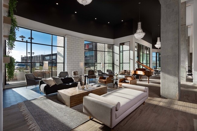 Photo - Halcyon Grand