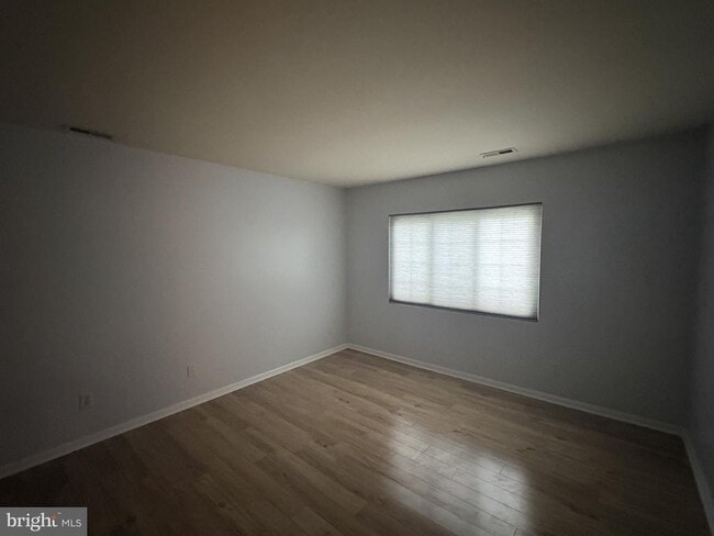 Photo - 9 Tintern Ct Unit 202