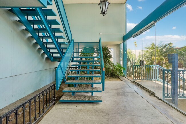 4818 Tacana St.