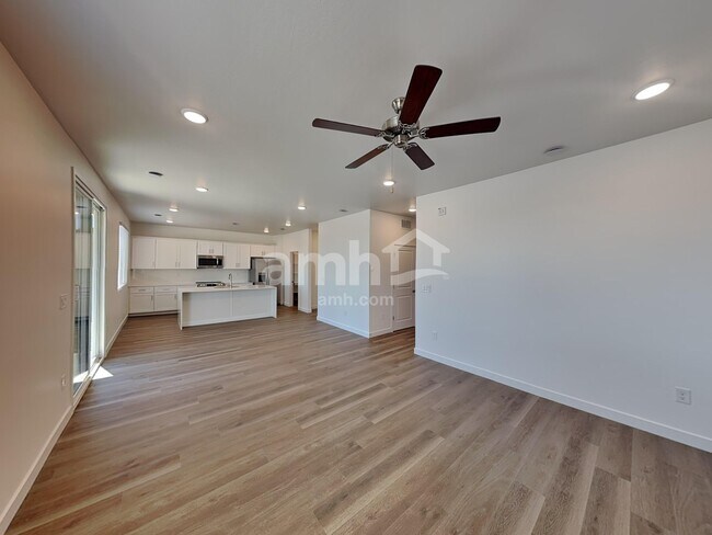 Photo - 4415 S 97th Dr