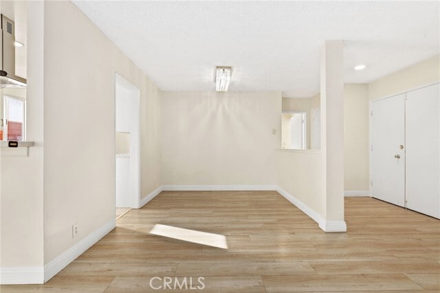 Photo - 5651 N Sumner Way Unidad 310