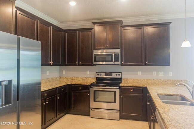 Photo - 10104 Bedford Lakes Ct